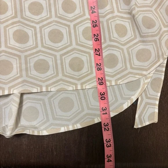 New York & Company Cream Geometric Long Sleeve Blouse - Picture 14 of 15